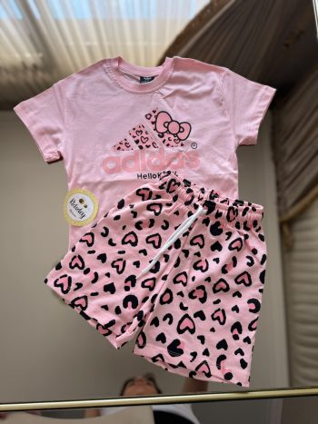 Pembe Leopar Takım